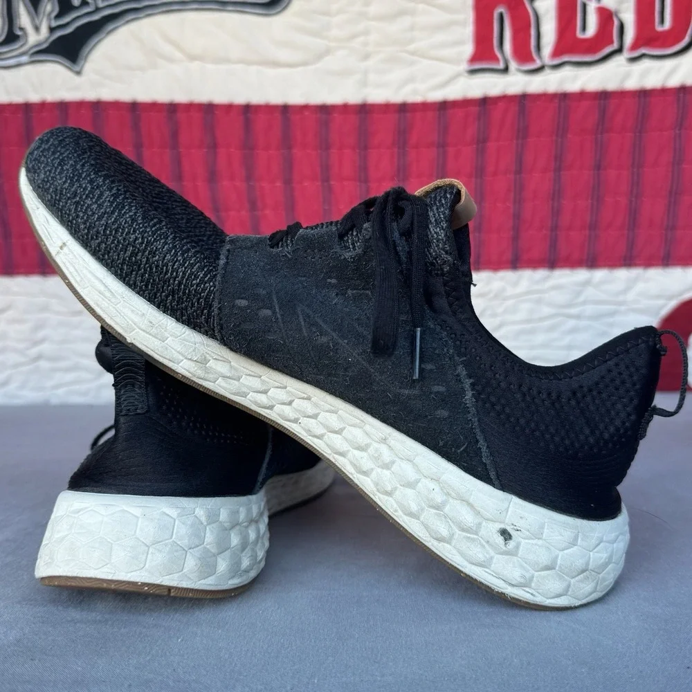 New Balance product pair